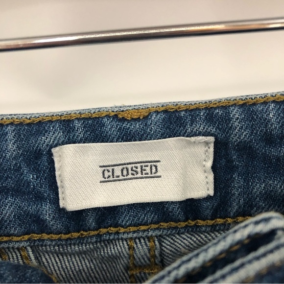 Closed 26x27 DAY High Rise Mom Tapered Jeans Italy 0104 revolve - Picture 6 of 13